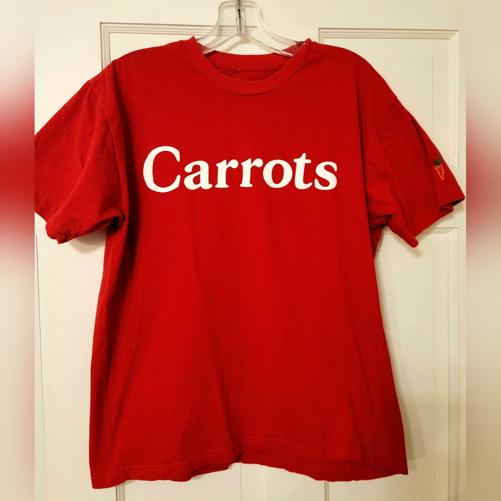 Carrots by Anwar T-shirt Size M